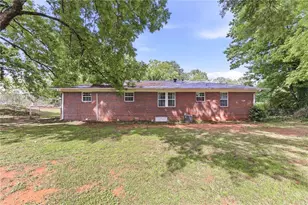 1237 S Enota Dr NE, Gainesville, GA 30501 - Photo 21