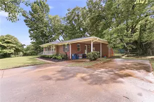 1237 S Enota Dr NE, Gainesville, GA 30501 - Photo 33
