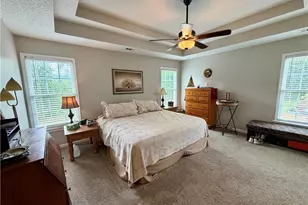 63 Centerport Dr, White, GA 30184 - Photo 11