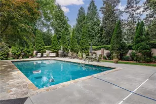 510 Londonberry Rd, Atlanta, GA 30327 - Photo 11