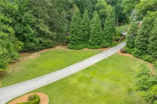 510 Londonberry Rd, Atlanta, GA 30327 - Photo 115