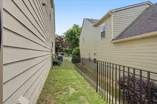 110 Camdyn Cir, Woodstock, GA 30188 - Photo 35