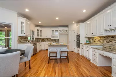 4415 Burgess Hill Lane, Johns Creek, GA 30022 - Photo 19