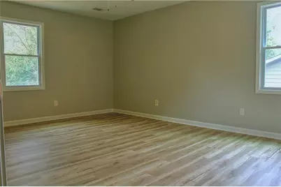 3858 Trenton Dr, Snellville, GA 30039 - Photo 13