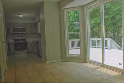 3858 Trenton Dr, Snellville, GA 30039 - Photo 7