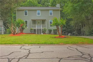3858 Trenton Dr, Snellville, GA 30039 - Photo 3
