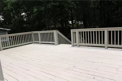 3858 Trenton Dr, Snellville, GA 30039 - Photo 9