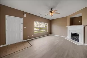 4203 Legacy Square, Atlanta, GA 30349 - Photo 9