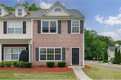 4203 Legacy Square, Atlanta, GA 30349 - Photo 5