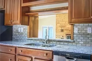 2101 Poplar Falls Rd, Lithonia, GA 30058 - Photo 19