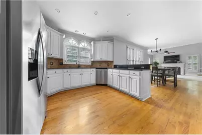 1548 Greensboro Way, Grayson, GA 30017 - Photo 13