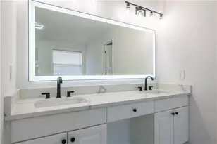 12064 Red Ivy Ln, Fayetteville, GA 30215 - Photo 29