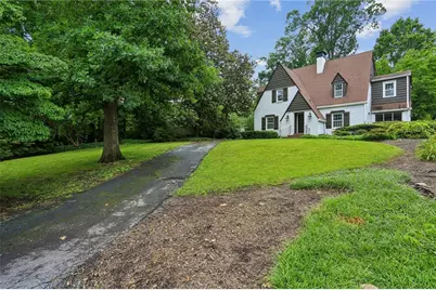 3648 Kingsboro Road NE, Atlanta, GA 30319 - Photo 9