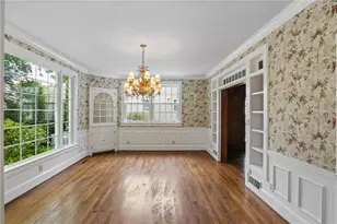 3648 Kingsboro Rd NE, Atlanta, GA 30319 - Photo 3