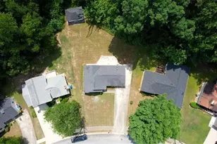 2119 Briar Glen Ln, Atlanta, GA 30331 - Photo 35