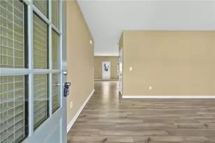 2197 Boxwood Cir, Conyers, GA 30094 - Photo 11