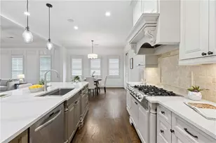 10845 Carrissa Trail, Alpharetta, GA 30022 - Photo 17