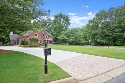701 Hallbrook Court, Alpharetta, GA 30004 - Photo 105