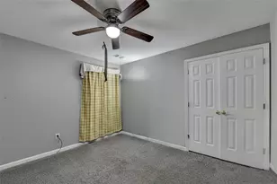 1053 Hawk Creek Trail, Lawrenceville, GA 30043 - Photo 27