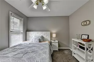 1053 Hawk Creek Trail, Lawrenceville, GA 30043 - Photo 25
