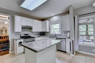 1053 Hawk Creek Trail, Lawrenceville, GA 30043 - Photo 13