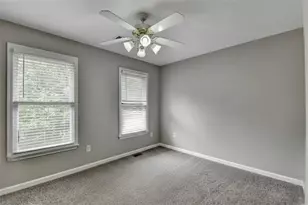 1053 Hawk Creek Trail, Lawrenceville, GA 30043 - Photo 21