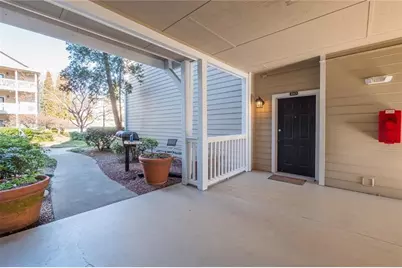1250 Parkwood Circle SE #2113, Atlanta, GA 30339 - Photo 3