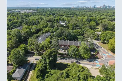 1194 Brookhaven Glen, Atlanta, GA 30319 - Photo 43