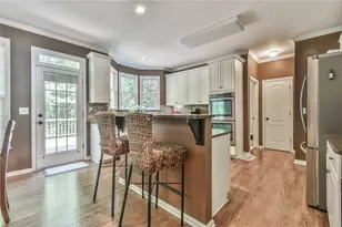 4309 Aldenham Way, Suwanee, GA 30024 - Photo 11