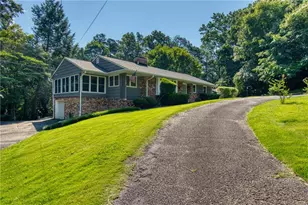 188 Hillendale Dr, Toccoa, GA 30577 - Photo 15