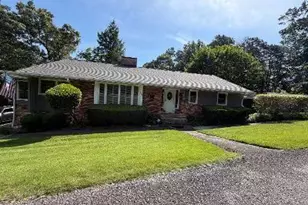 188 Hillendale Dr, Toccoa, GA 30577 - Photo 1