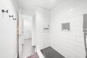 3475 Oak Valley Rd NE, Atlanta, GA 30326 - Photo 13