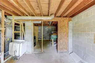4647 Candlewyck Way, Buford, GA 30518 - Photo 13