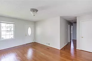 4647 Candlewyck Way, Buford, GA 30518 - Photo 3