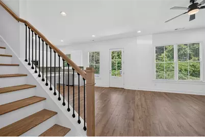 5619 Pine Street, Flowery Branch, GA 30542 - Photo 15