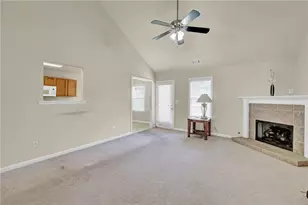 1401 Waterford Ct, Loganville, GA 30052 - Photo 9