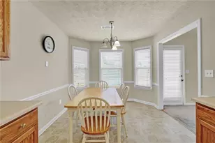 1401 Waterford Ct, Loganville, GA 30052 - Photo 19