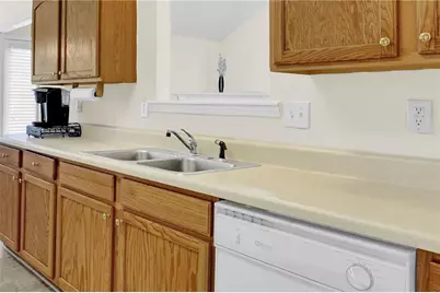 1401 Waterford Court, Loganville, GA 30052 - Photo 23