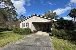 1761 Grove Point Rd, Savannah, GA 31419 - Photo 3