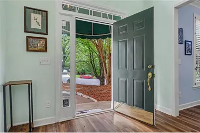 2400 Waters Edge Court NW, Acworth, GA 30101 - Photo 5