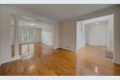 4571 Rutherford Drive, Marietta, GA 30062 - Photo 5