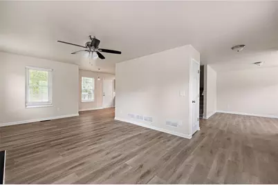 245 Cedars Glen Circle, Villa Rica, GA 30180 - Photo 5