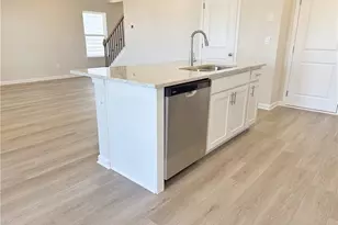 2244 Whitworth St, Lawrenceville, GA 30044 - Photo 9