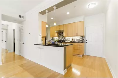 3777 Peachtree Road NE #923, Atlanta, GA 30319 - Photo 9