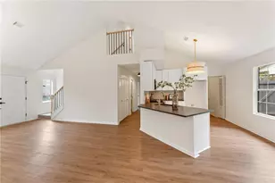 2194 Tyrone Ct SW, Marietta, GA 30008 - Photo 9