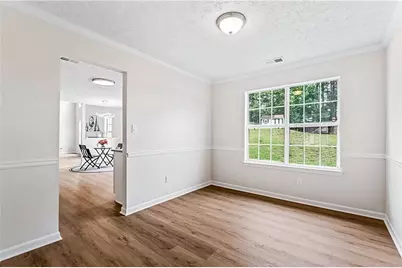 5473 Mayfair Crossing Drive, Lithonia, GA 30038 - Photo 5