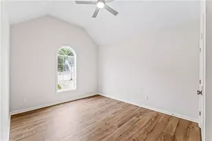 5473 Mayfair Crossing Dr, Lithonia, GA 30038 - Photo 19