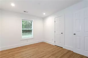 2130 Donald Lee Hollowell Pkwy NW, Atlanta, GA 30318 - Photo 25