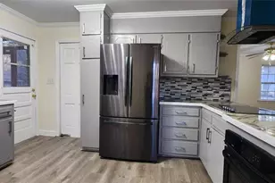 2349 Valley Way, Snellville, GA 30078 - Photo 27