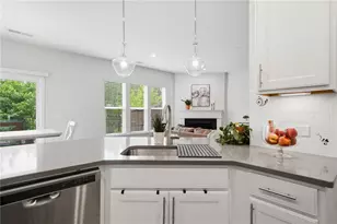218 Ellis Ln, Woodstock, GA 30189 - Photo 13
